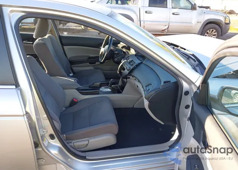 2011 Honda Accord 2.4 Lx-P from USA, damaged, VIN 1HGCP2F45BA093496